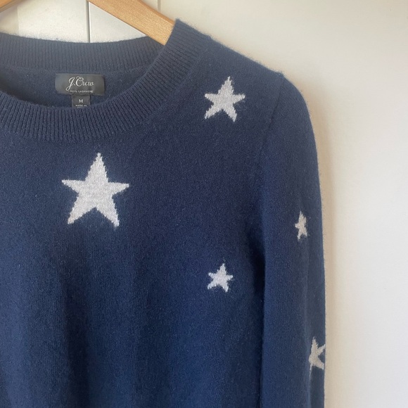 J Crew Everyday Cashmere Crewneck Sweater with Intarsia-Knit Stars - Picture 6 of 14